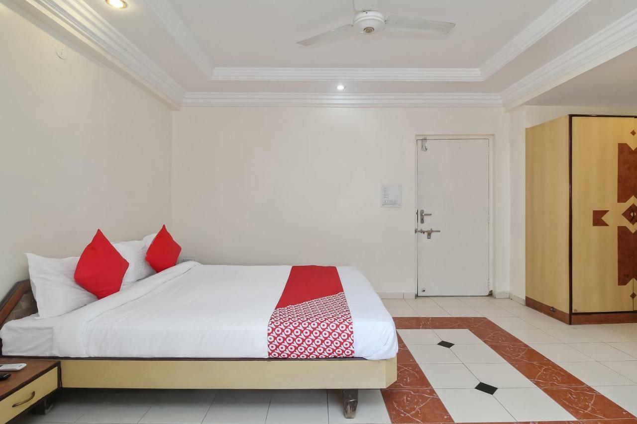 Oyo 29615 Chandraphool Garden Alandi Exterior photo